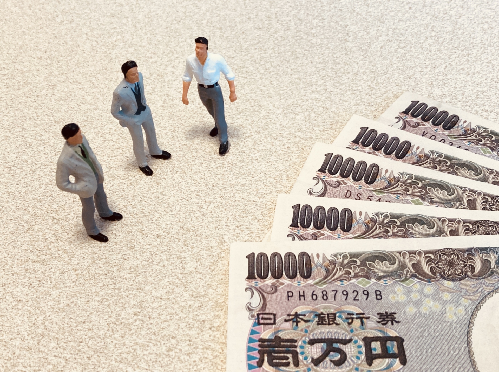 ノンバンク融資とは？銀行との違いと使い方ガイド